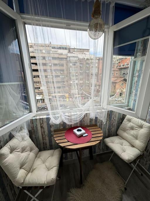 Ultracentral Lovely Place -Your Home Away From Home Bucarest Extérieur photo