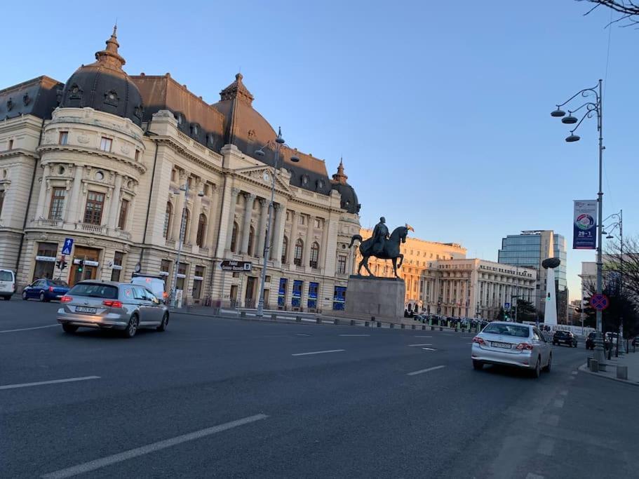 Ultracentral Lovely Place -Your Home Away From Home Bucarest Extérieur photo