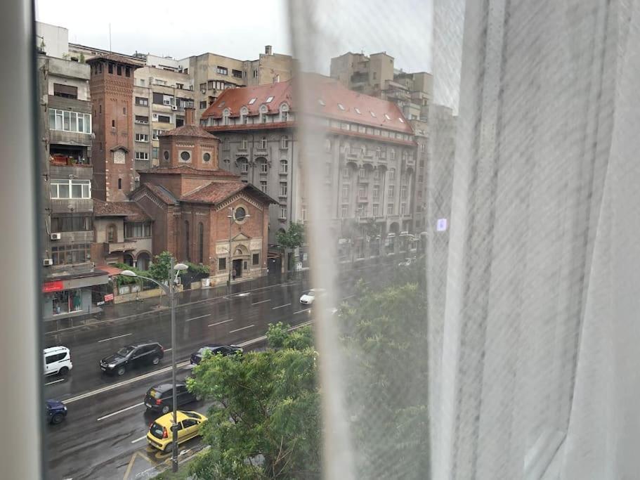Ultracentral Lovely Place -Your Home Away From Home Bucarest Extérieur photo