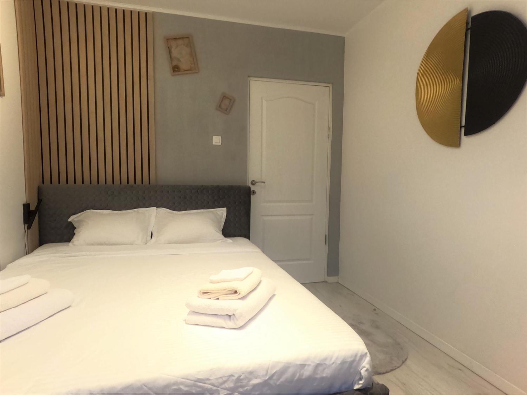 Ultracentral Lovely Place -Your Home Away From Home Bucarest Extérieur photo